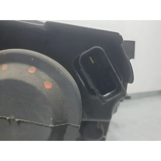 Faro Izquierdo para Citroën C-Elysee (Dd_)