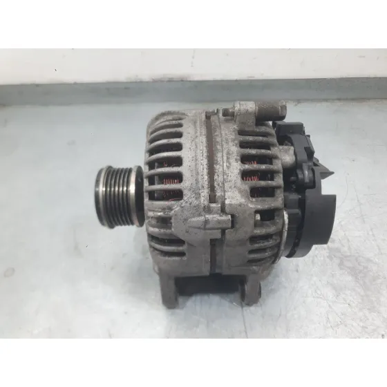 Alternador para Nissan Note (E12)