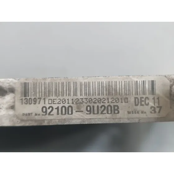 Condensador / Radiador Aire Acondicionado para Nissan Note (E12)