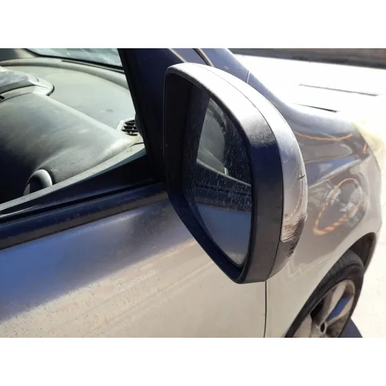 Retrovisor Derecho para Nissan Note (E12)