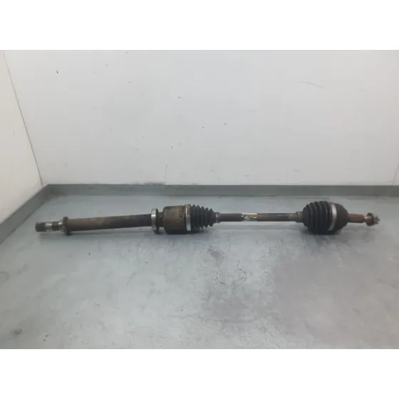 Transmision Delantera Derecha para Nissan Note (E12)
