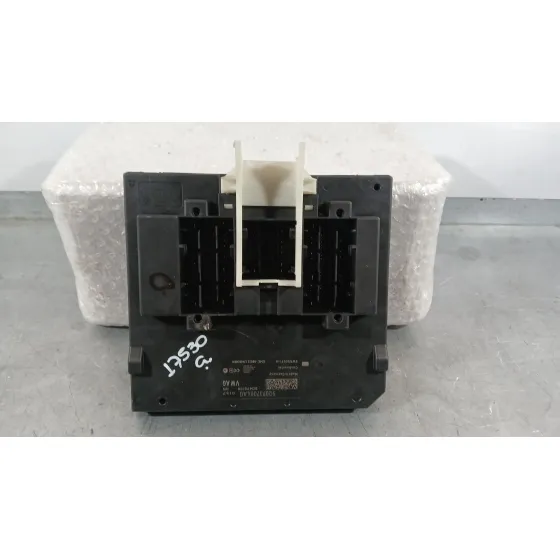 Caja Reles / Fusibles para Seat Leon (5F1)