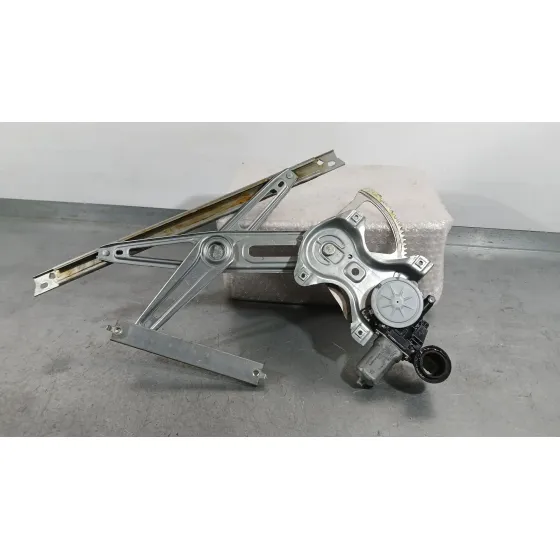 Elevalunas Delantero Derecho para Toyota Auris (_E18_)