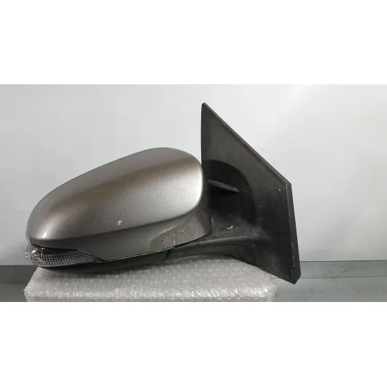 Retrovisor Derecho para Toyota Auris (_E18_)