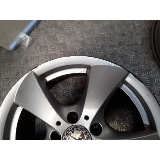 Juego Llantas Aluminio para Mercedes-Benz Clase C (W204) Lim.