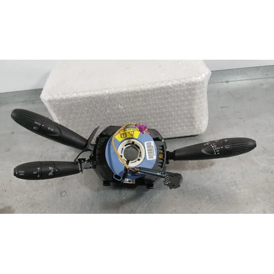 Mando Luces Y Limpia para Fiat 500 (312_)