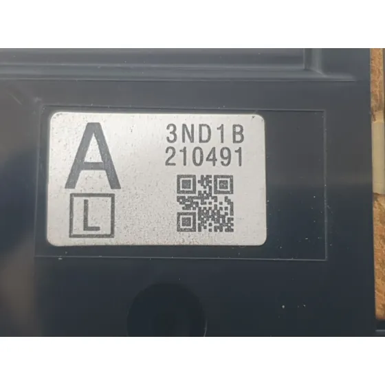 Mando Radio para Nissan Leaf (Ze0)