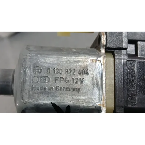 Motor Elevalunas Delantero Izquierdo para Ford Fiesta (Cb1)