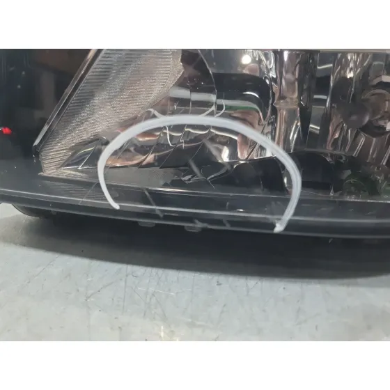 Faro Antiniebla Derecho para Seat Toledo Iv (Kg3)