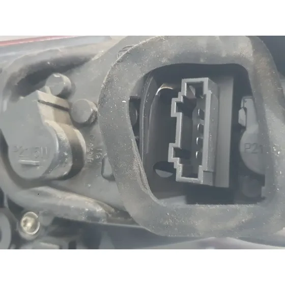 Piloto Trasero Derecho Exterior para Seat Toledo Iv (Kg3)