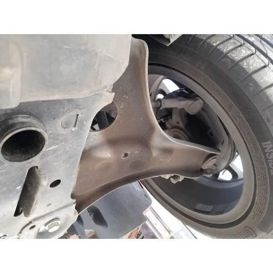 Brazo Suspension Inferior Delantero Derecho para Smart Forfour Hatchback (453)