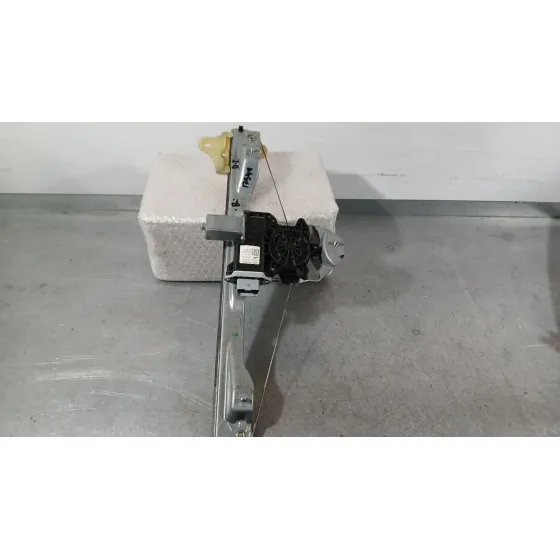 Elevalunas Delantero Izquierdo para Smart Forfour Hatchback (453)