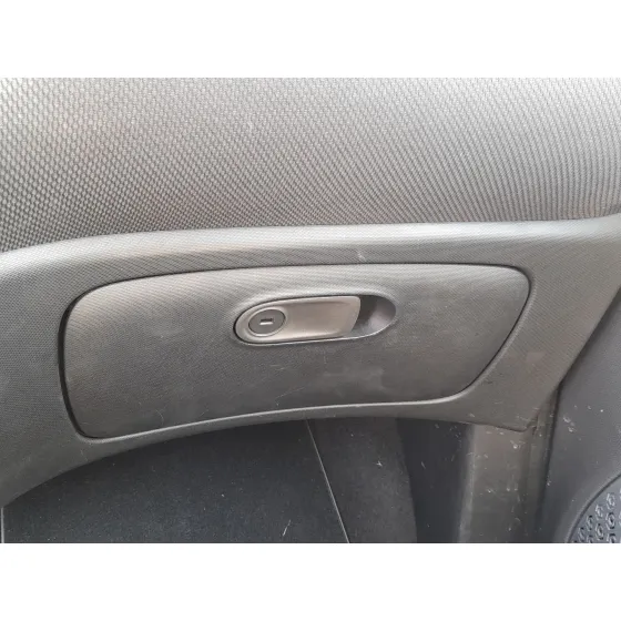Guantera para Smart Forfour Hatchback (453)