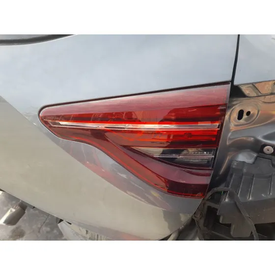 Piloto Trasero Derecho Interior para Renault Clio V (B7_)