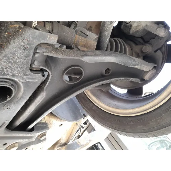 Brazo Suspension Inferior Delantero Izquierdo para Smart Forfour (454)