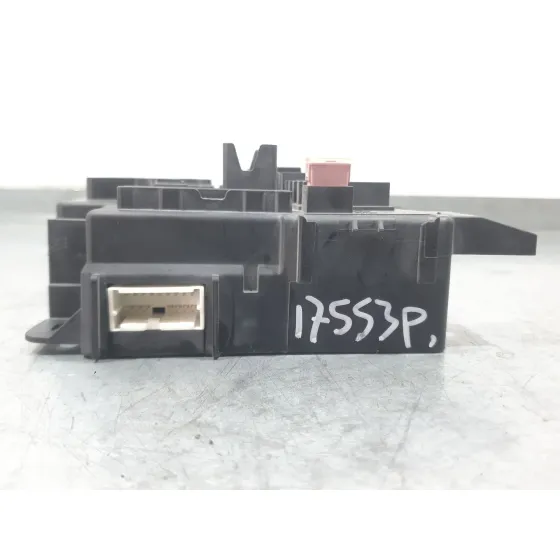 Caja Reles / Fusibles para Mitsubishi Outlander Ii (Cw_W)