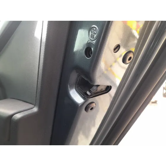 Cerradura Puerta Trasera Derecha para Skoda Octavia Iii (5E3, Nl3, Nr3)
