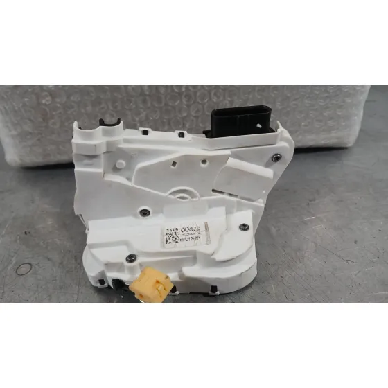 Cerradura Puerta Trasera Izquierda para Mg Mg 4 (Eh32)