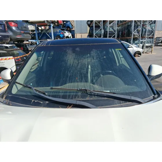 Parabrisas para Ssangyong Tivoli