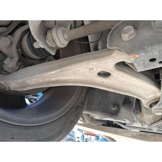Brazo Suspension Inferior Delantero Derecho para Renault Megane E-Tech Suv