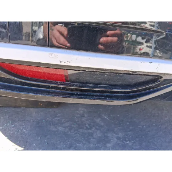 Piloto Trasero Izquierdo Paragolpes para Renault Megane E-Tech Suv
