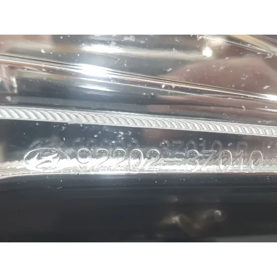 Faro Antiniebla Derecho para Hyundai I40 I (Vf)