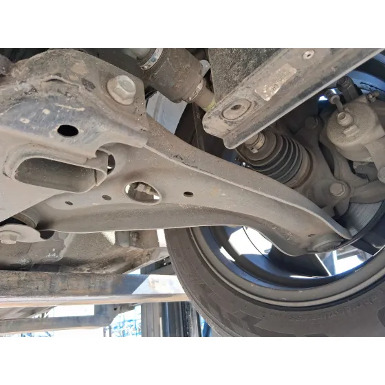 Brazo Suspension Inferior Delantero Izquierdo para Hyundai I20 Iii (Bc3, Bi3)