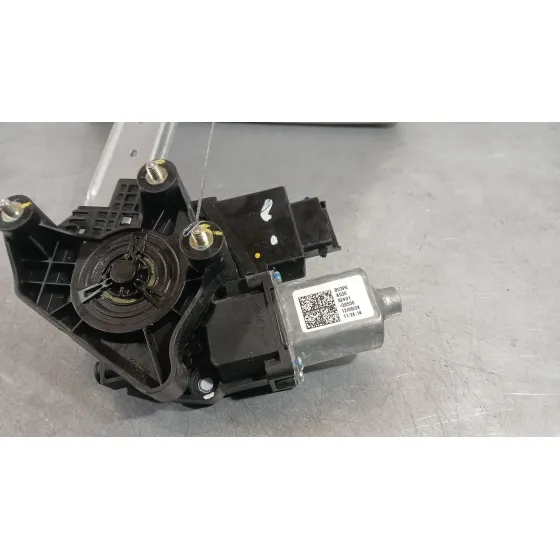 Elevalunas Delantero Izquierdo para Hyundai I20 Iii (Bc3, Bi3)