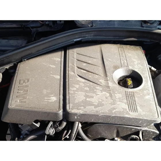 Tapa Motor para Bmw 1 (F20)