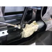 Elevalunas Delantero Izquierdo para Mercedes-Benz Clase E (W211)