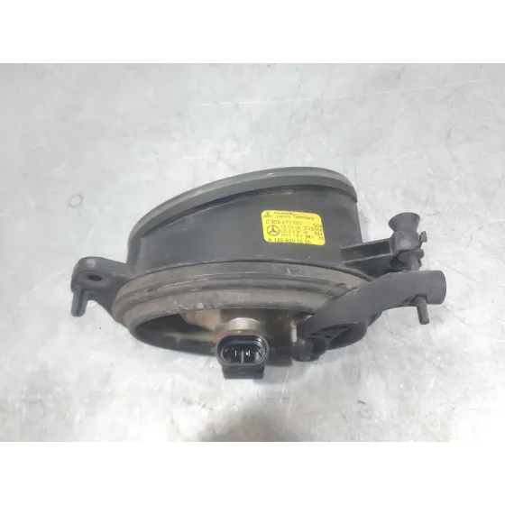 Faro Antiniebla Derecho para Mercedes-Benz Clase E (W211)