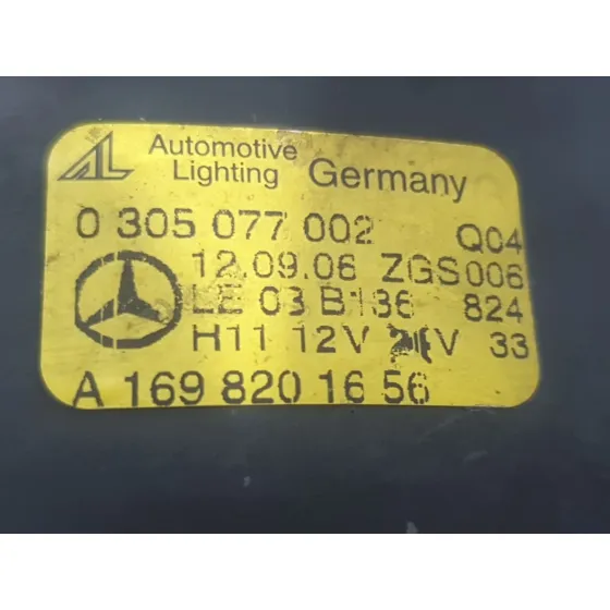 Faro Antiniebla Derecho para Mercedes-Benz Clase E (W211)