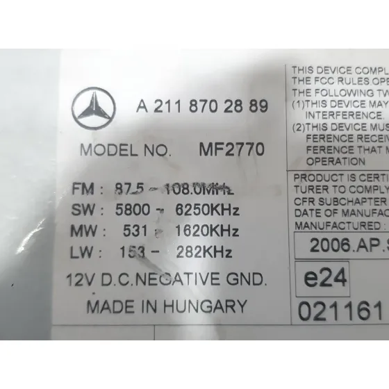 Sistema Audio / Radio para Mercedes-Benz Clase E (W211)