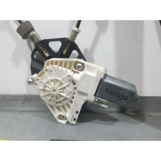 Elevalunas Delantero Derecho para Audi Q3 (8Ub, 8Ug)