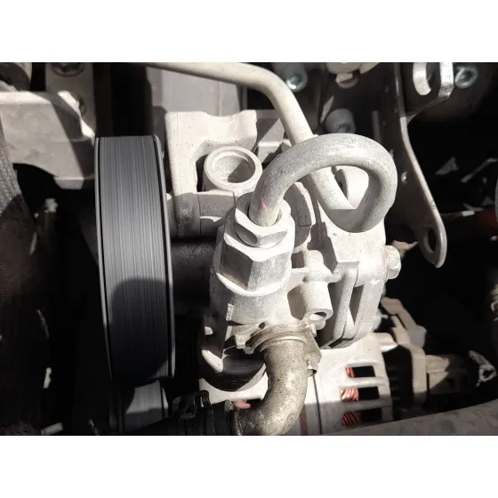 Bomba Direccion para Dodge Caliber