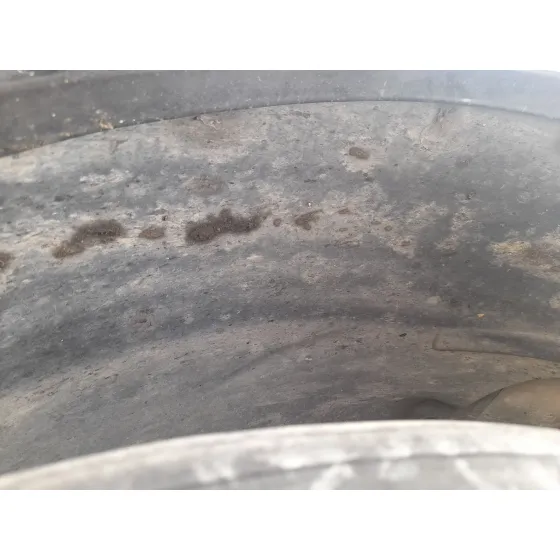 Plastico Pase Rueda Del. Dch. para Dodge Caliber