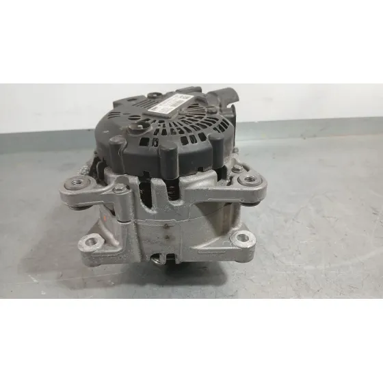 Alternador para Opel Corsa F (P2Jo)