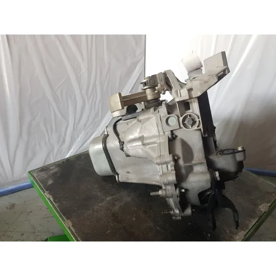 Caja Cambios para Opel Corsa F (P2Jo)