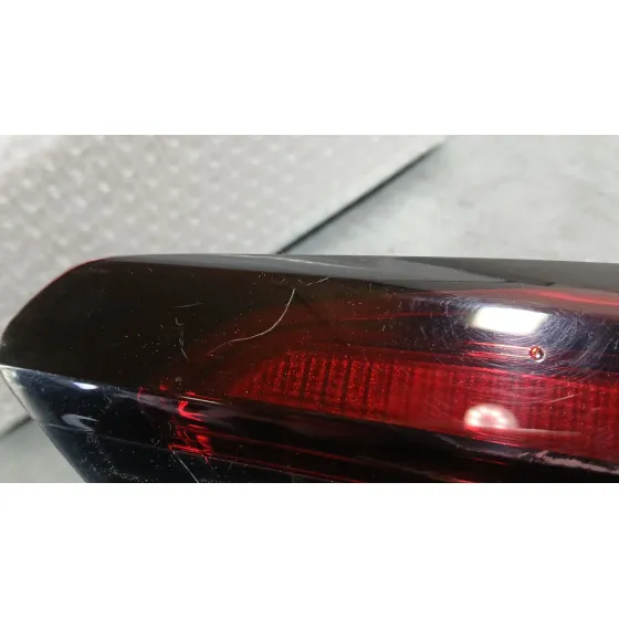 Piloto Trasero Derecho Interior para Opel Corsa F (P2Jo)