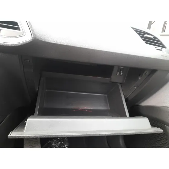 Guantera para Seat Leon (5F1)