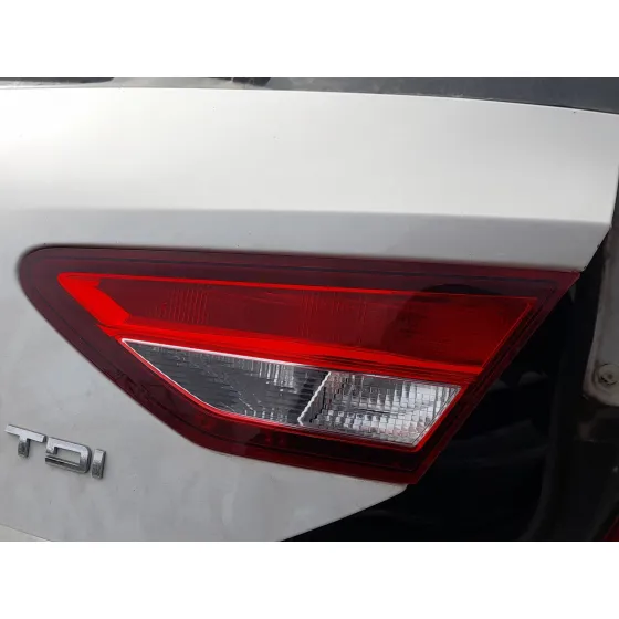Piloto Trasero Derecho Interior para Seat Leon (5F1)