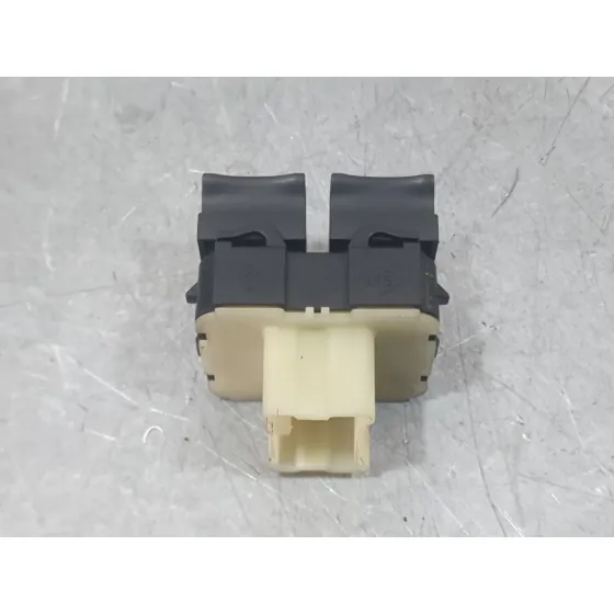 Mando Elevalunas Delantero Izquierdo para Renault Clio Iv (Bh_)