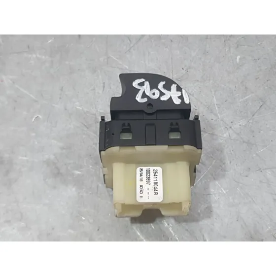 Mando Elevalunas Delantero Izquierdo para Renault Clio Iv (Bh_)