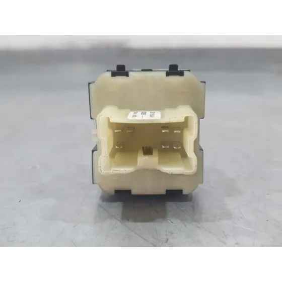 Mando Elevalunas Delantero Izquierdo para Renault Clio Iv (Bh_)