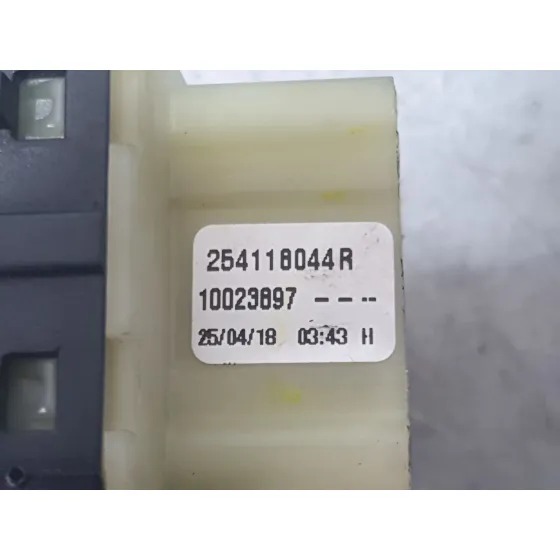 Mando Elevalunas Delantero Izquierdo para Renault Clio Iv (Bh_)