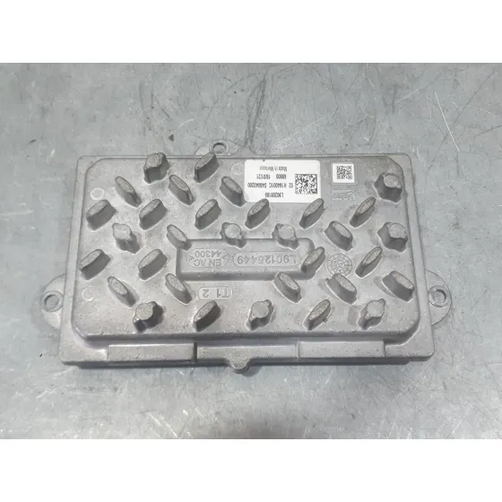 Centralita Faro para Peugeot 3008 Ii Suv (Mc_, Mr_, Mj_, M4_)