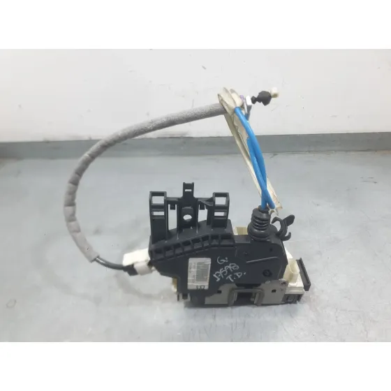 Cerradura Puerta Trasera Derecha para Mercedes-Benz Clase B Sports Tourer (W246, W242)