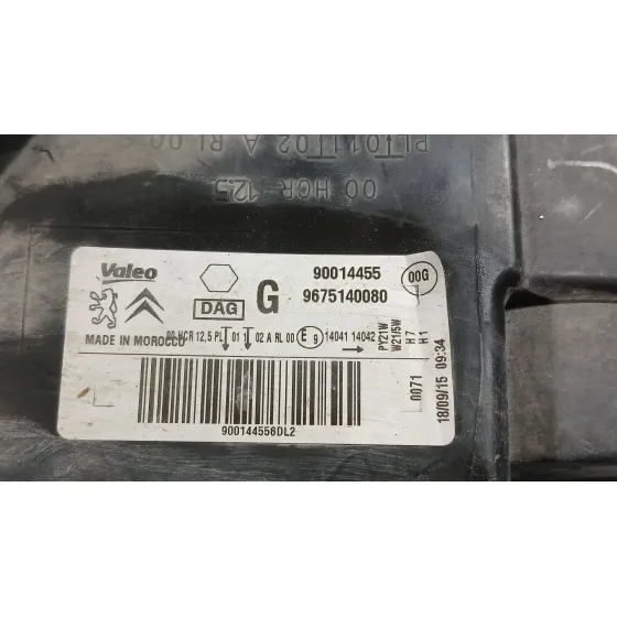 Faro Izquierdo para Citroën C-Elysee (Dd_)