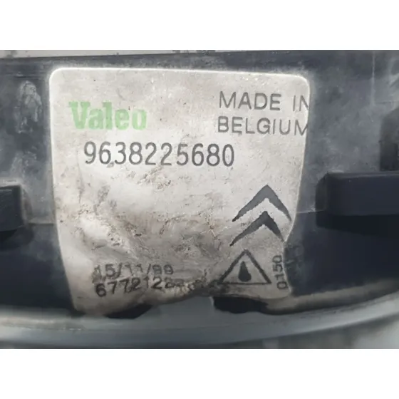 Faro Antiniebla Derecho para Citroën Xsara Picasso (N68)