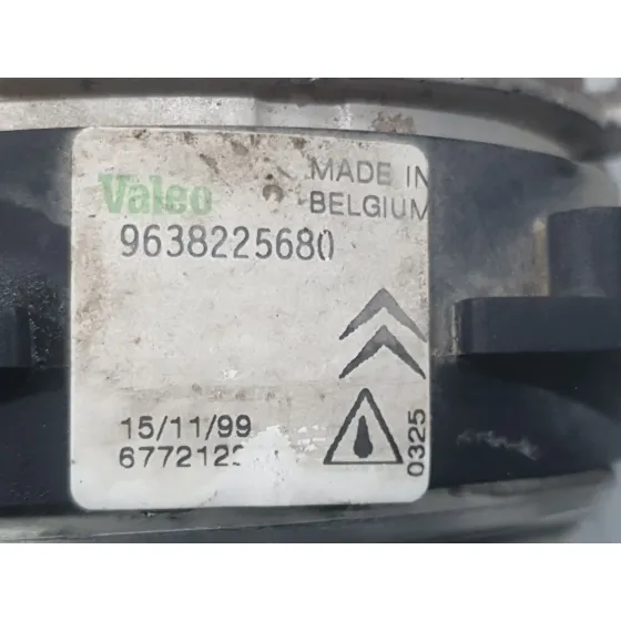 Faro Antiniebla Izquierdo para Citroën Xsara Picasso (N68)